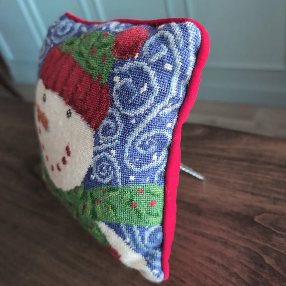 Vintage Needlepoint Snowman Decorative Throw Pillow 8x8 Blue Red Velvet Back